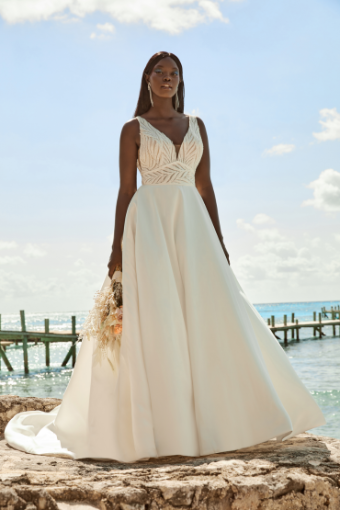 MJ963 #1 Ivory/Champagne thumbnail